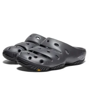 Keen | Shoes | Keen Mens Magnetic Black Yogui Slip On Clog  display picture 1
